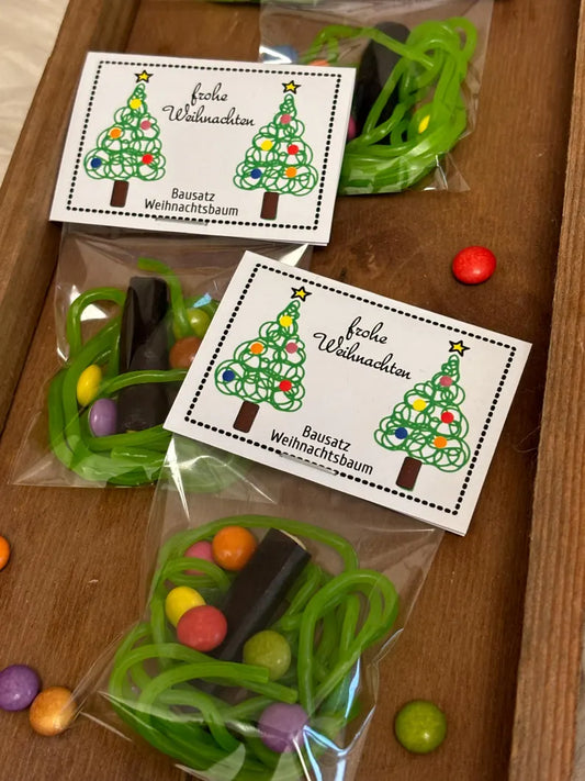 Tannenbaum to go im Tütchen - frohe Weihnachten