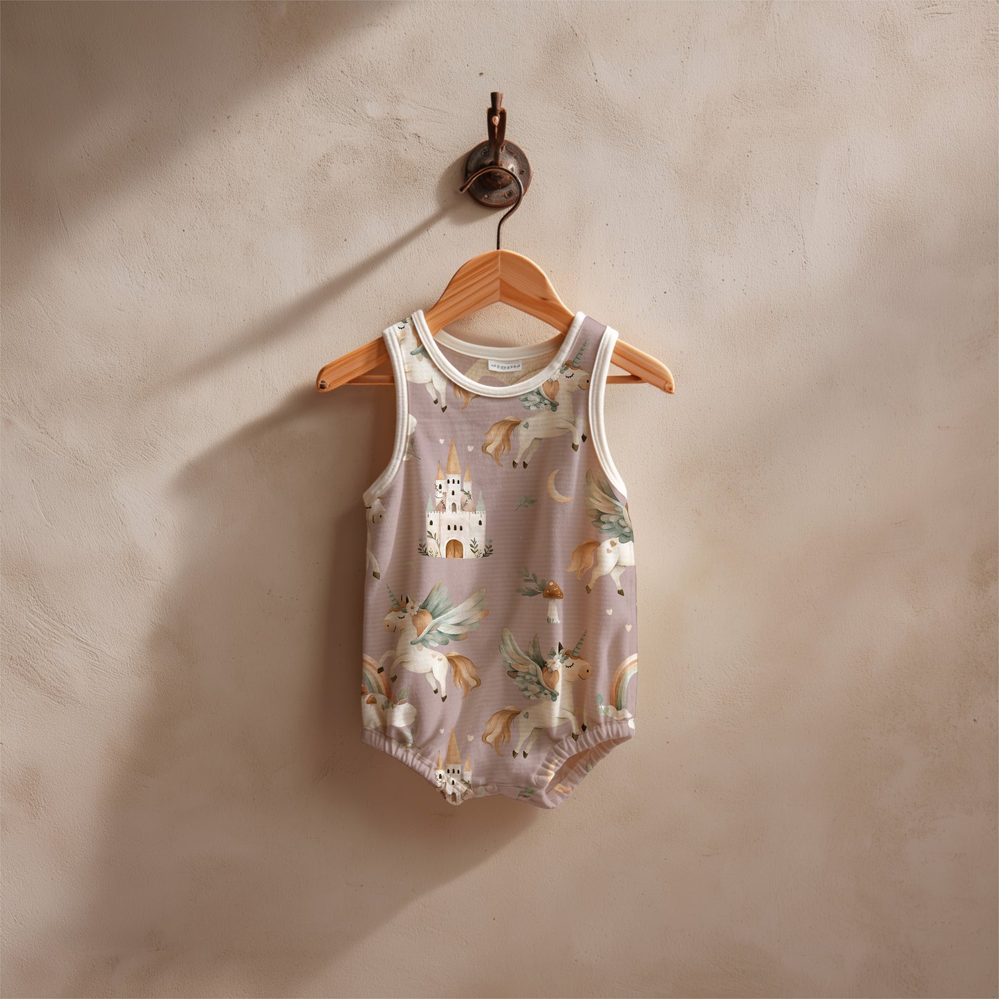 *Regenbogen Einhorn*